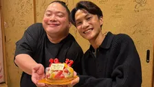 VIVANT【 ドラム＆チョッキー 】タナパックさん29歳の誕生日を祝福　博多で大歓待〝またぜひ日本に遊びに来て〟　フォロワー共感「ニコニコな二人が大好き」