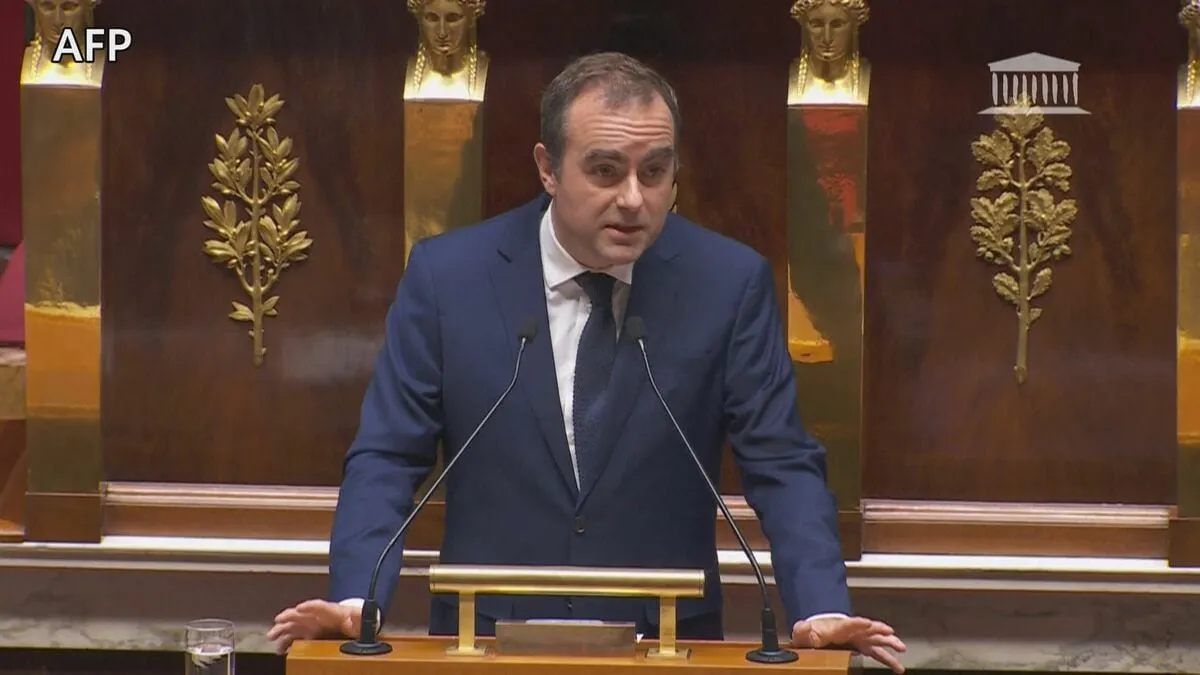 【速報】フランスの国民議会で内閣不信任案が否決　マクロン大統領肝いりの“年金改革”凍結で一部野党が反対に回る　混迷続くも議会解散は回避へ