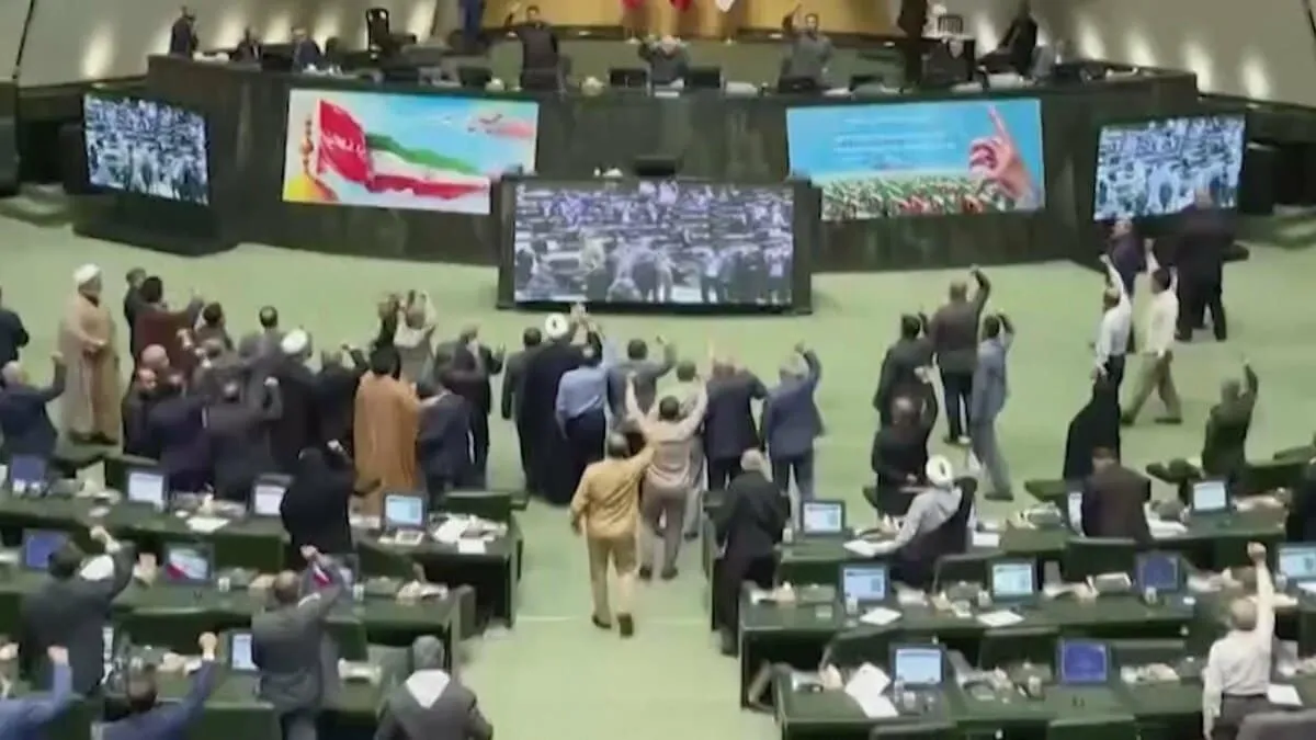 イラン国会　IAEAへの協力停止する法案可決　核施設の被害状況が注目されるなか