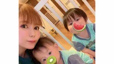 【 中川翔子 】　双子の体調不良でバタバタの7月「ふたごいとおしくてたまらないや」 1年前はお腹にいた我が子と楽しむ夏のひとコマ