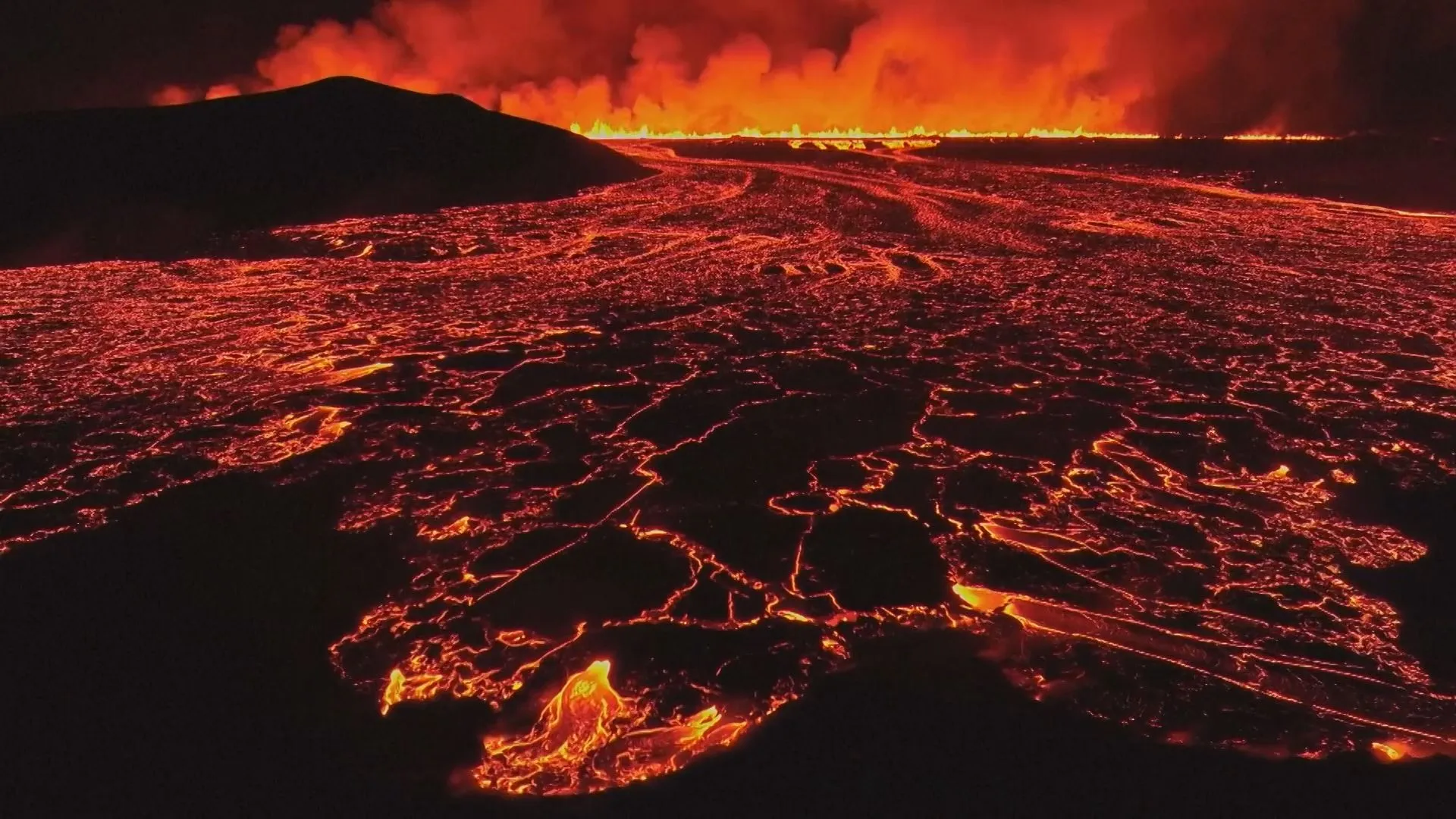 アイスランドで火山がまた噴火　この1年で7回目