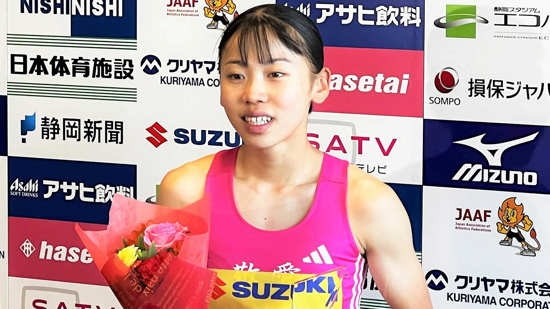 久保凛、女子800mで連覇達成！日本記録にあと0秒35に迫る2分0秒28で大会新マーク【陸上・静岡国際】