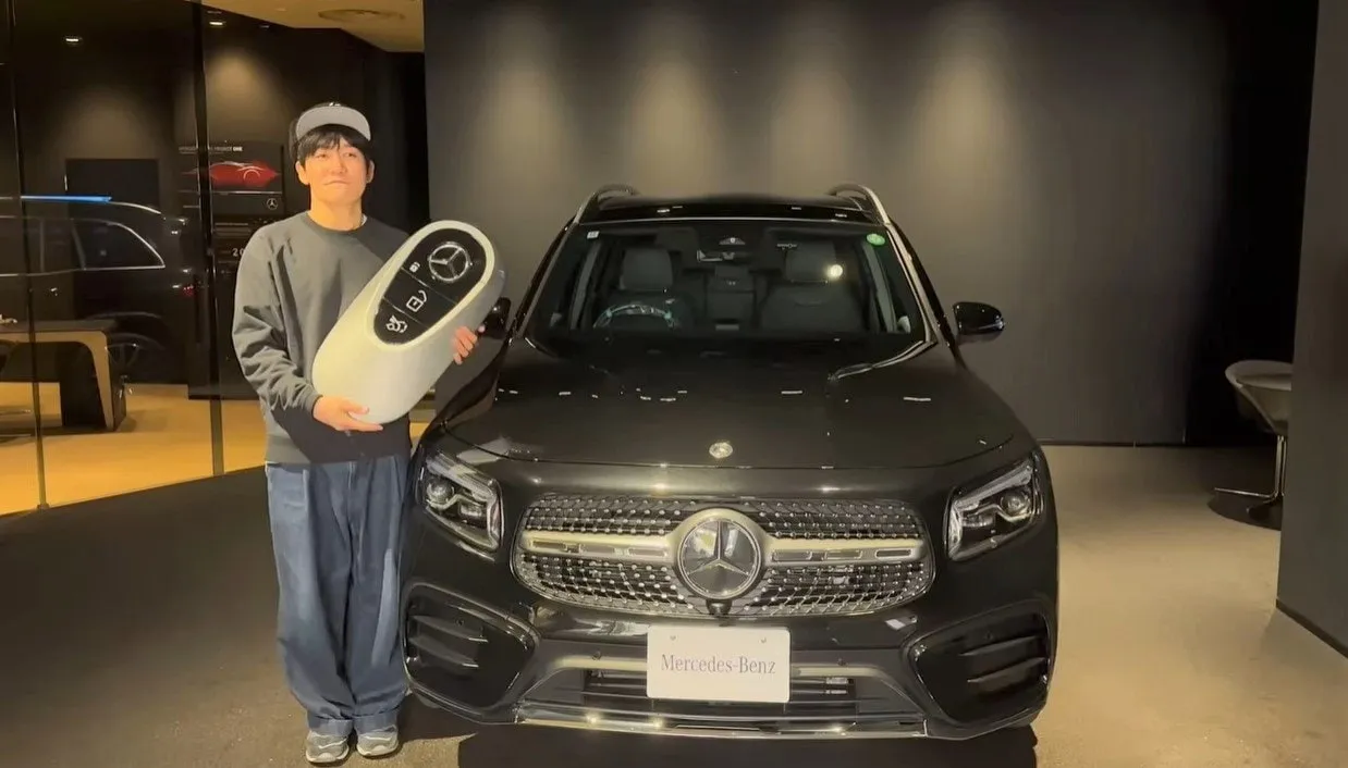 【 タイムマシーン・山本浩司 】　メルセデス・ベンツ　GLB納車　「かっこいい!　すげえ!　めっちゃかっこいい!」