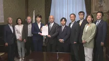 【速報】「えん罪被害者一日も早く救済を」中道など野党　再審制度めぐり独自案提出