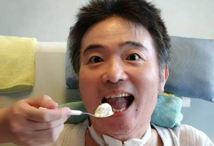 【ニャンちゅう】声優・津久井教生さん「食べてにこにこ笑顔になるのです♪（＾Ｏ＾）」【ＡＬＳ闘病】