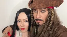 【 川﨑麻世 】ハロウィンの夜に仲間と集まり　夫婦でコスプレ「皆んなのクオリティが高く最高に楽しく平和な夜でした」