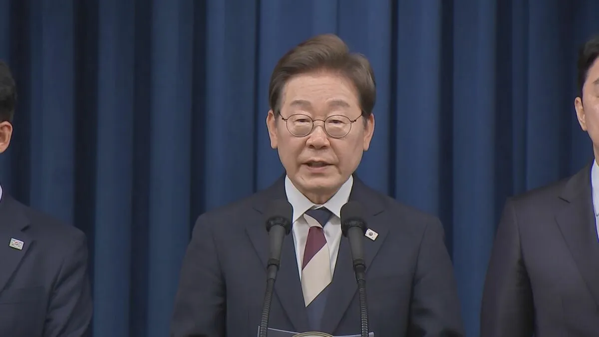 韓国李大統領「これまでの合意は守られた方がいい」 徴用工、慰安婦問題