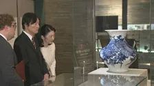 秋篠宮ご夫妻　日本・ベルギー国交160年記念展へ　明治天皇がベルギーに寄贈した品々も