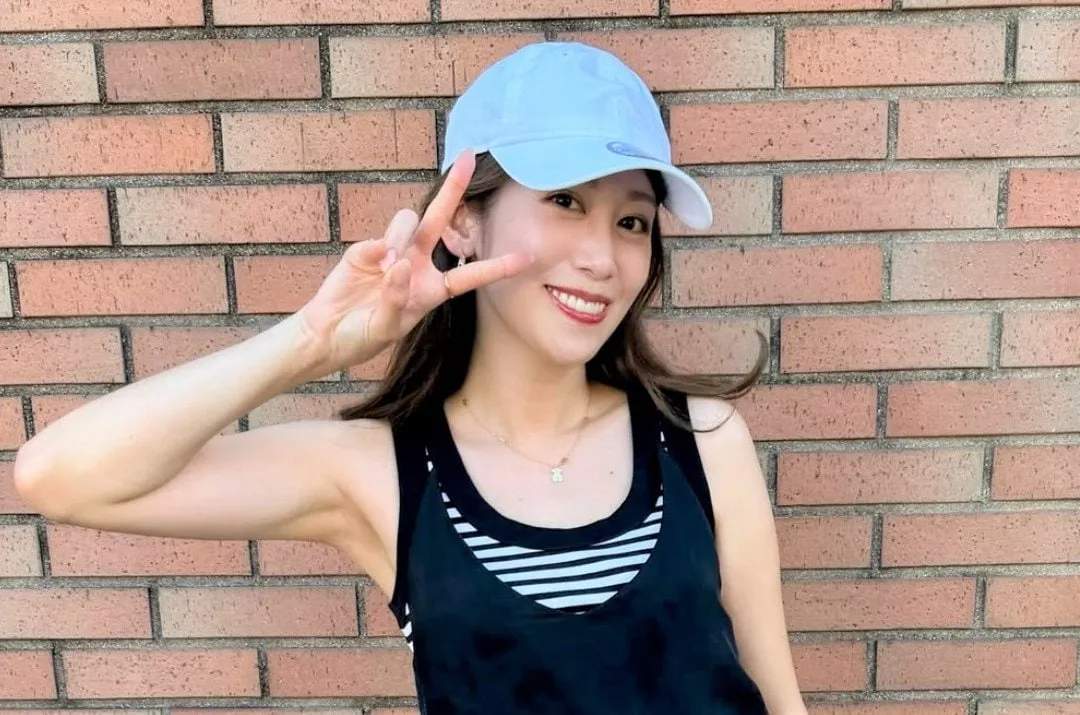 【 中川安奈 】 「新しいヴィンテージデニムを履いて下北沢をぶらり」「可愛いジェラートも食べに」　最新オフショットを公開
