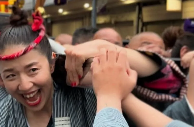 【 浜口京子 】　「三社祭では、おみこしを担がせていただきました」　「粋」で「いなせ」な祭り衣装を披露　神輿担いで三社祭を堪能