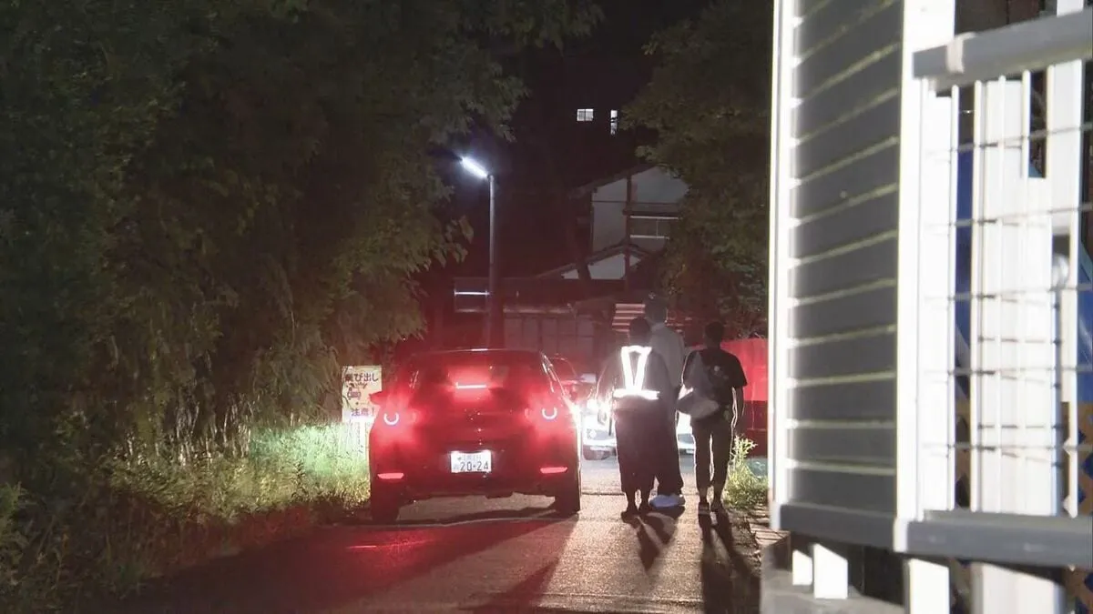 住宅に外国人とみられる男が押し入り女性2人切りつけ 1人死亡　佐賀・伊万里市