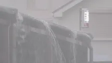 関東各地で「ゲリラ雷雨」発生　建物の中に水が入り込む被害　一部地域に「レベル4大雨危険警報」発表も　道路冠水や竜巻などの突風に警戒