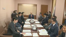 政府が「所得に応じた給付」の対象や金額の見解まとめた資料提示、消費税減税法案めぐり