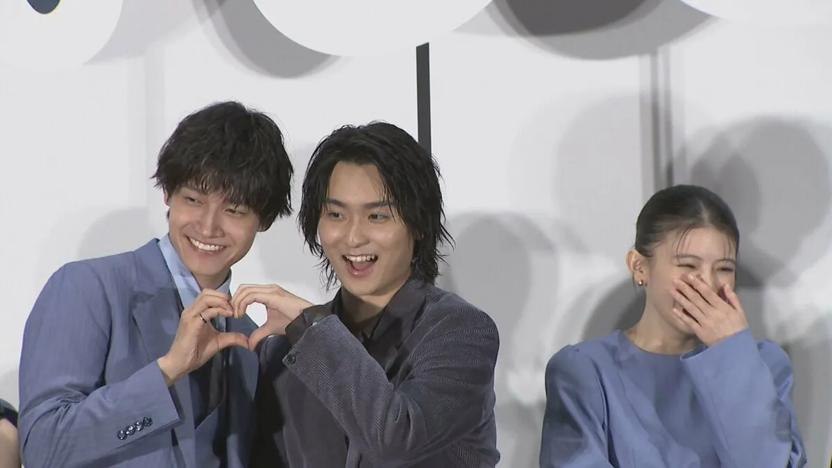 【Aぇ!group・佐野晶哉】親友役・奥平大兼との“青春の一曲”は「マジで泣きそうになって未だに聴いてる」　出口夏希は“休み前夜の過ごし方”告白