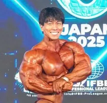 【 横川尚隆 】 「僕はサイドチェスト」　鍛え上げられた肉体美に　ファン反響　「筋肉の盛り上がりがハンパない」「デカすぎるし、かっこいいし、最高」