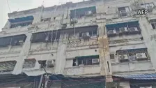 インド東部コルカタのホテルで火災 子ども含む少なくとも9人死亡