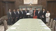 「政府・与党側の強権的な国会運営が続いている」参院の野党9会派が国会正常化を議長・副議長に申し入れ