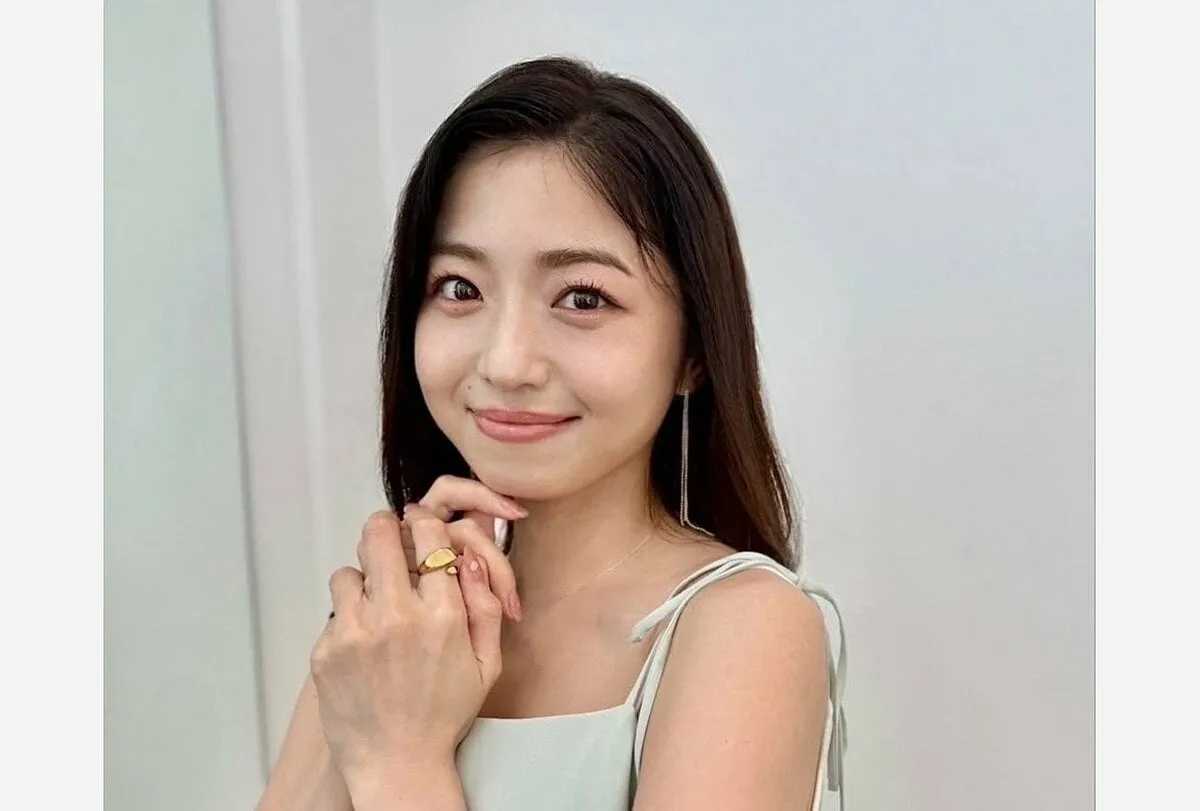 【 中村静香 】 「衣装まとめ」 キャミソールのドレスからセットアップまで 多彩な衣装を披露