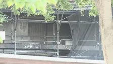 東京・小金井市の13階建てマンション敷地内で火災 住民12人けが　出火の原因は仮設資材置き場内の電線ショートか