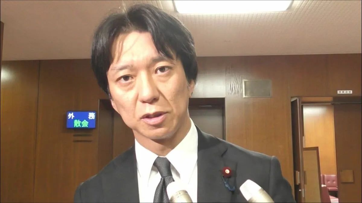 国民民主　“偽名不倫”の平岩氏の離党届を受理