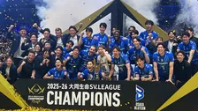初Vの西田有志キャプテン「清水さんを胴上げしたかった」憧れの先輩を思い涙【SVリーグ男子・決勝】