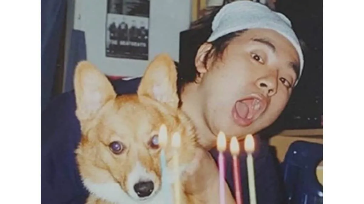 【 レイザーラモンRG 】　天国に旅立った愛犬との “ 再会 ” に感無量　「25年くらい前に飼ってたコーギーの『うに』の毛が昔の小道具から出てきて泣きそうになりました。」