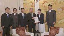 高市総理「政府として早急に法律案の作成に取りかかる」　皇族数の確保策「立法府の総意」提出を受け