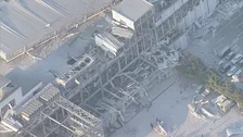 熊本県嘉島町の「イオンモール熊本」爆発 2階部分が崩落 多数の閉じ込めか　総務省消防庁【熊本で震度7】