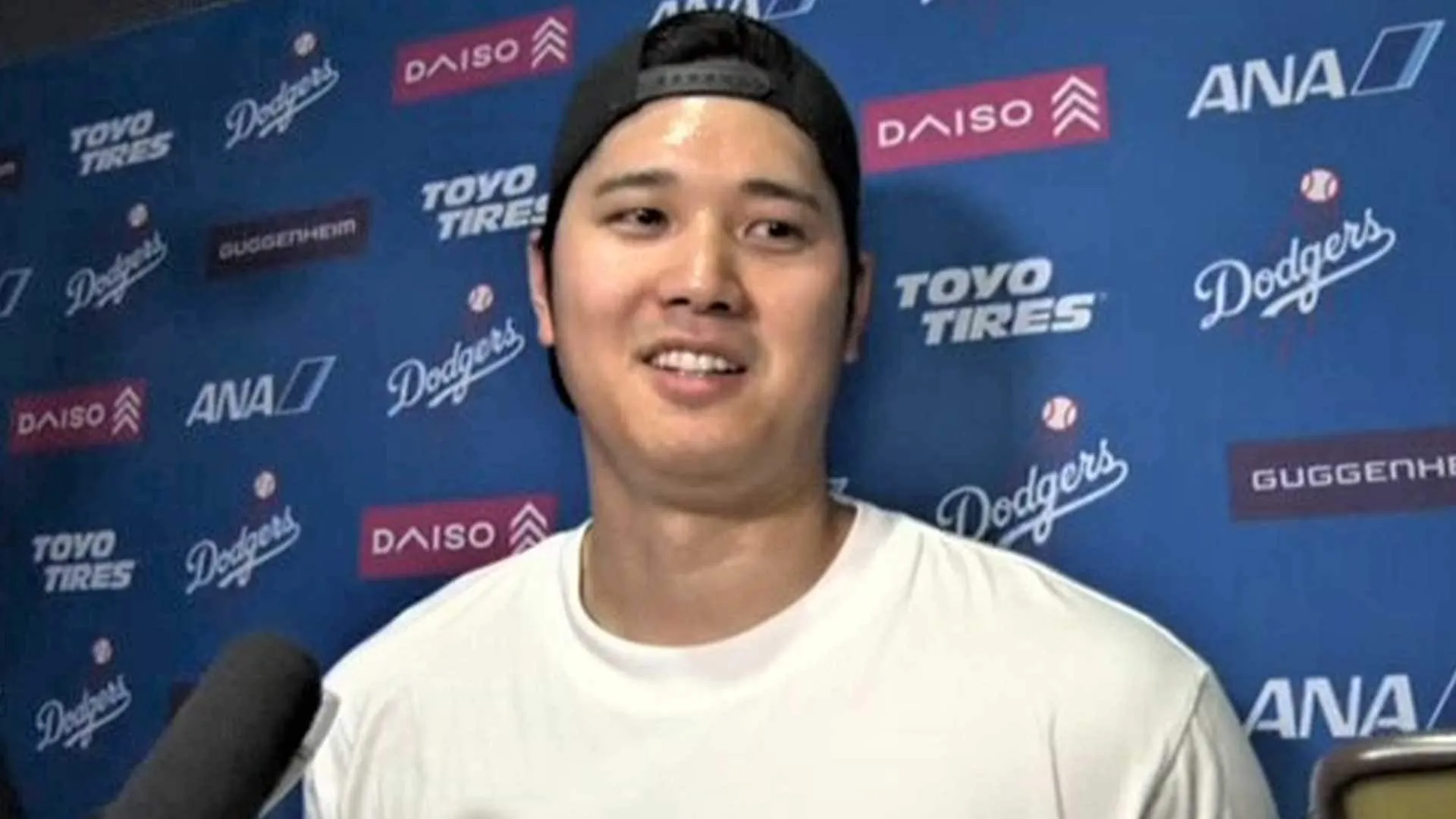 大谷翔平 「温かかったですね」“パパの顔”を見せて「無事に生まれてきてくれて感謝」笑顔で語る