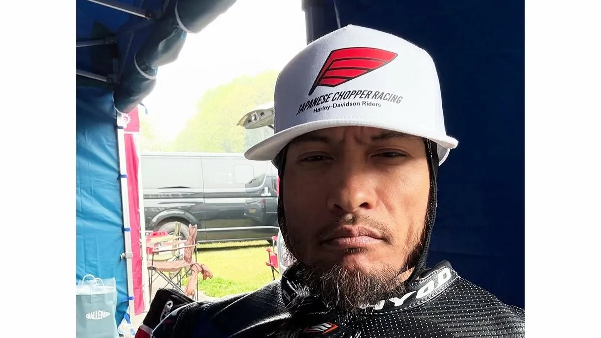 【長瀬智也】　「人生の経験としてぜひ1度ぐらいは古いハーレーのレースを観戦してみてはいかがでしょうか」　サーキットへの来場を呼び掛け