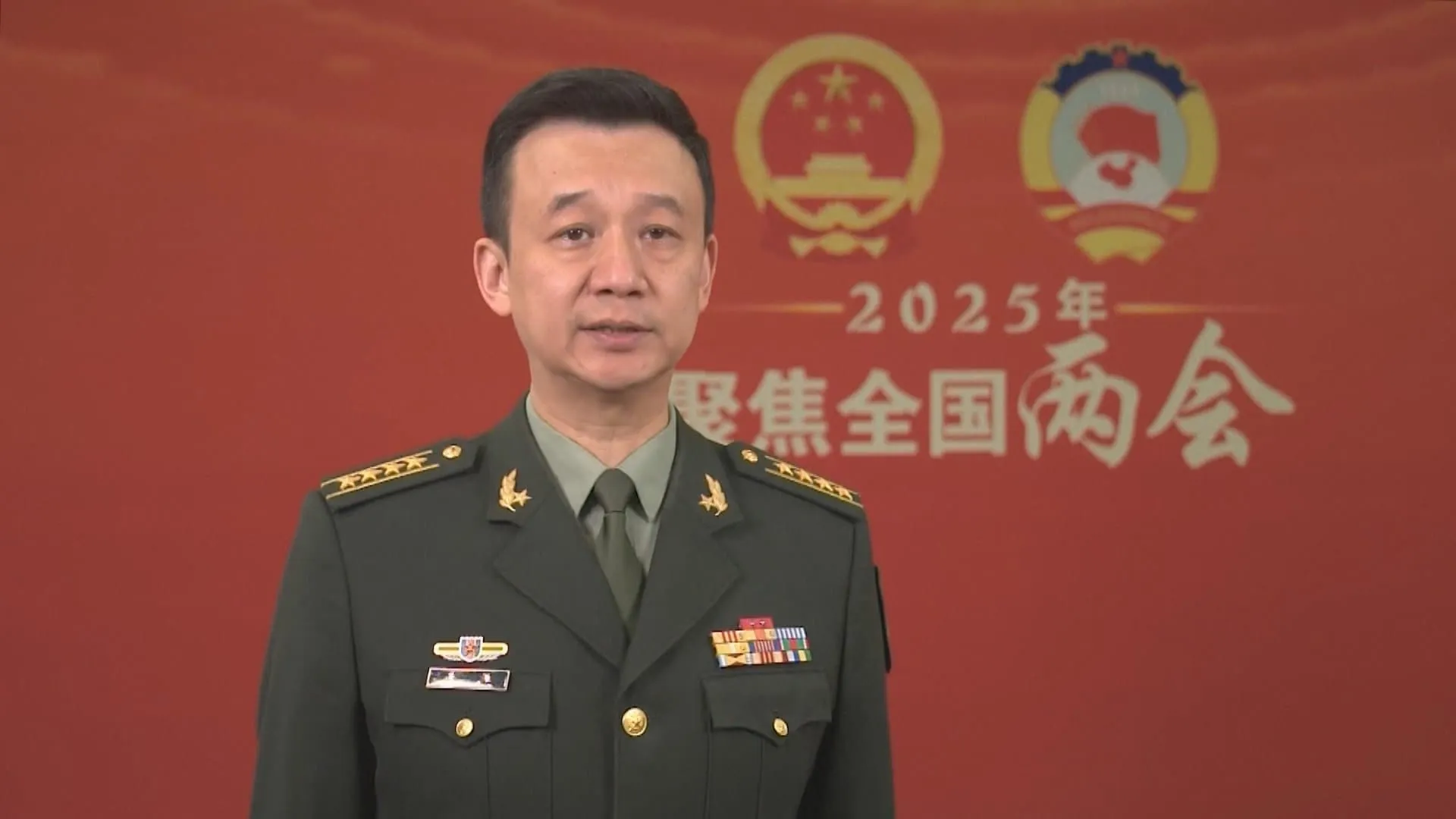 中国軍報道官「台湾周辺での軍事的圧力を常態化」 全人代での記者団の質疑で発言