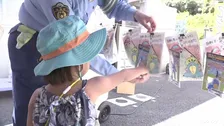 「自転車は車道の左をハシ（ビ）ロ（コ）ウ！」　警視庁上野署の防犯キャラクター「ハシ防」が上野動物園で交通安全キャンペーン