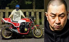 【 レイザーラモンRG 】　愛車のバイクと２ショット　「昨日は竜二Tシャツでした」
