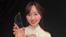 【 本田望結 】『素まつげビューティーアワード』受賞を報告　ドレス姿にファン反響「可愛いすぎる～」「素敵な女性になりましたね！」