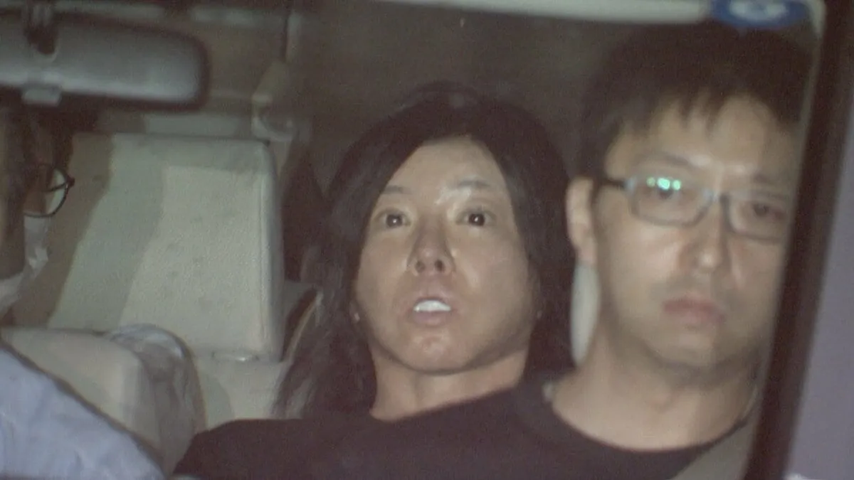 「占い鑑定で宝くじの高額当選を必ず引き当てることができる」などうそを言い70代女性から現金など約750万円詐取か　男女8人を逮捕　警視庁