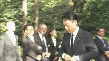 中国外務省「厳正な申し入れと強い抗議」小泉防衛大臣や自民党・鈴木幹事長ら党幹部が相次いで靖国神社参拝　高市総理は私費で玉串料を奉納