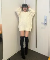 【 鈴木奈々 】 「テーマはデートコーデです」　1,449円のニットワンピース×ニーハイブーツの絶対領域を披露　「ドライブデートしたーい！」