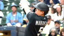 村上宗隆 2試合連続となる2号！史上最年少“三冠王”の実力証明、敵地も静まり返る開幕から2戦連発