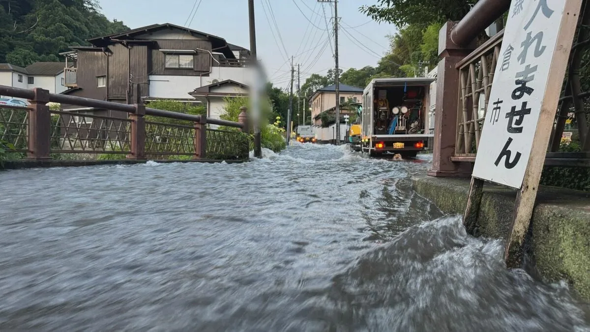 【速報】神奈川・鎌倉市で水道管が破裂し付近の住宅で断水 原因は不明 水道工事が行われていた情報も