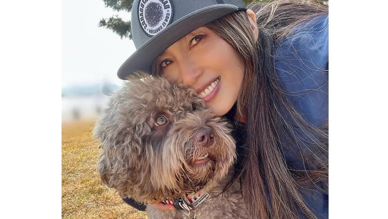 【工藤静香】　愛犬たちとの写真をアップ　「お互いを支え合う素敵な家族ですね❤」　ファン反響