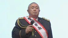 タレントの松村邦洋さんが一日署長に　モノマネ交え特殊詐欺被害防止訴え　家族や近隣住民とコミュニケーションを　警視庁深川署