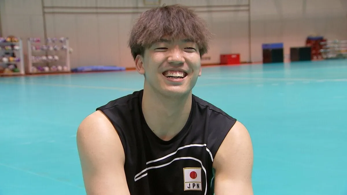 バレーボール男子日本代表　日鉄堺BZの安井恒介はOH転向で初選出に「ビックリした」【合宿3日目レポート】
