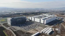 熊本地震1週間で経済影響続く　半導体メーカーで工場の操業再開の動き TSMC・ソニーなど　自動車や食品メーカーでは操業停止継続も