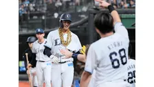 【西武】逆転勝ちで日本ハムと1.5差！貯金は17 首位の鷹と12.5差 カナリオ逆転V打 石井7号 プロ初先発冨士3回途中2失点 甲斐野22S