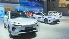 中国 4月の国内の新車販売台数21.6%減　ガソリン車の販売が大幅に落ち込み