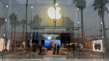 米アップルが“前例なき”一斉値上げ　iPhoneは据え置かれたものの今後は不透明