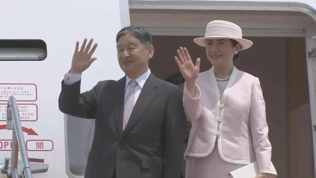 両陛下　羽田空港を出発　国賓としてモンゴル訪問へ　在位中の天皇の訪問は初　歓迎式典や大統領夫妻主催晩さん会など予定　日本人抑留者の慰霊碑に献花も