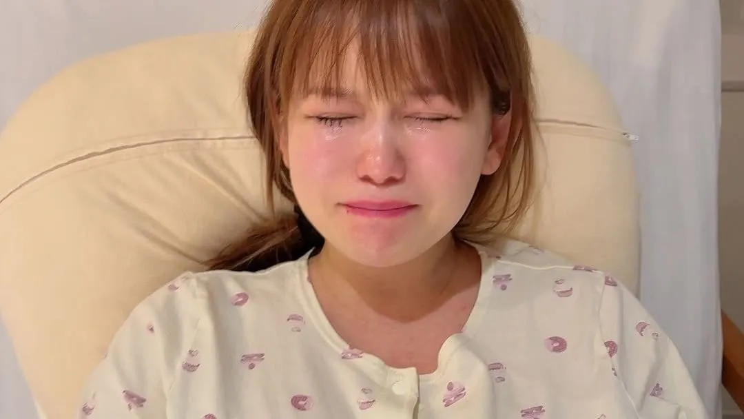 【 中川翔子 】「痛すぎる！」帝王切開での産後「どんどんどんどん痛い」　それでも双子を抱いて幸せスマイル