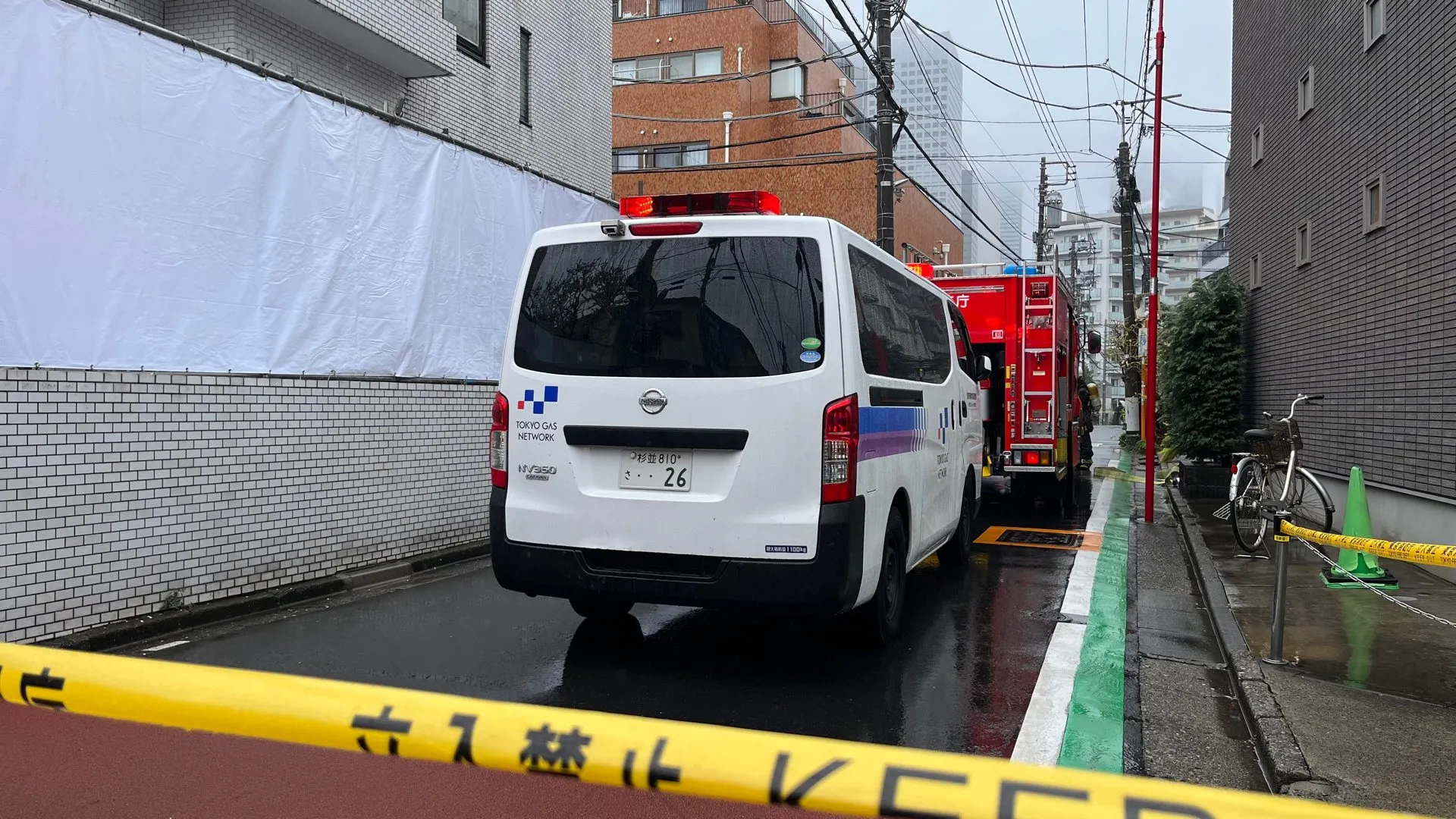 【速報】ビルの解体工事現場で50代男性3人が一酸化炭素を吸い込み救急搬送　1人は意識不明の重体　東京・渋谷区