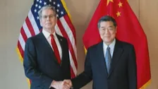 ベッセント財務長官「米中AI対話」を提案　何立峰副首相と会談
